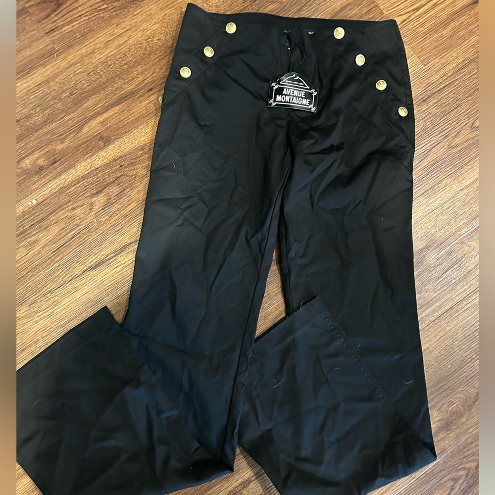 Avenue Montaigne Black Flare with Gold Button-Accent Pants. NWT.